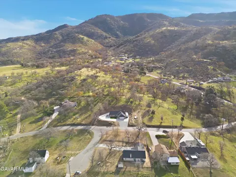 View/Area - 17820 Bold Venture Dr, Tehachapi, CA 93561 photo 5 of 7