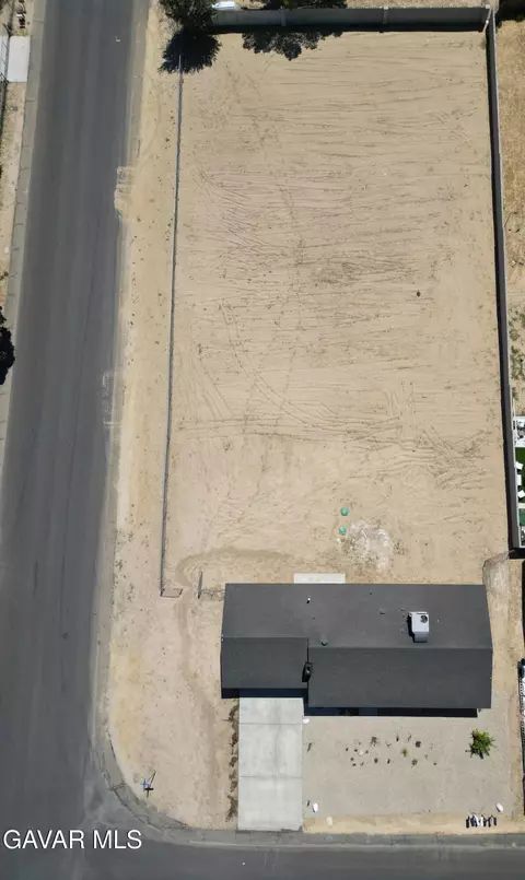 View/Area - 40356 Ronar St, Palmdale, CA 93591 photo 1 of 2