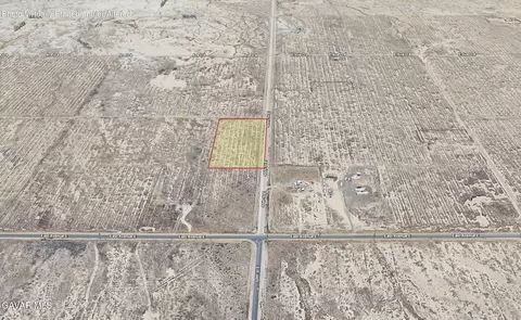 E 50th Street, Lancaster, CA 93535