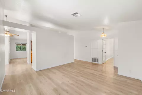 Living - 2343 E Kildare St, Lancaster, CA 93535 photo 6 of 11