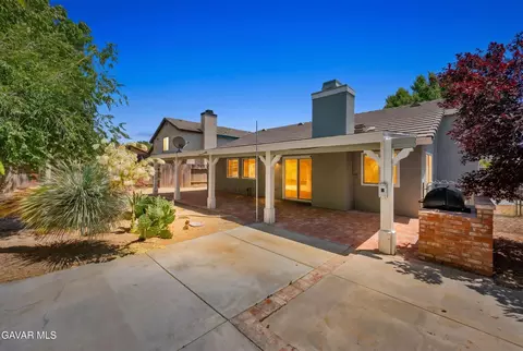 Exterior - 2343 E Kildare St, Lancaster, CA 93535 photo 6 of 10