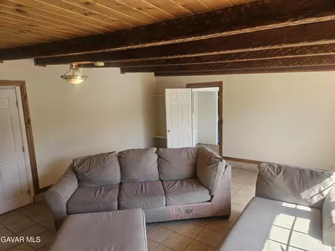 Living - 38539 36th St E, Palmdale, CA 93550 photo 9 of 13