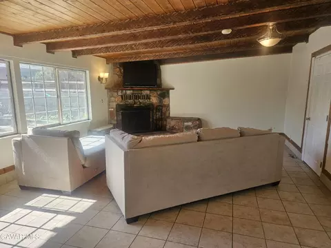 Living - 38539 36th St E, Palmdale, CA 93550 photo 8 of 13