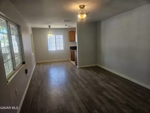 Living - 38539 36th St E, Palmdale, CA 93550 photo 1 of 13