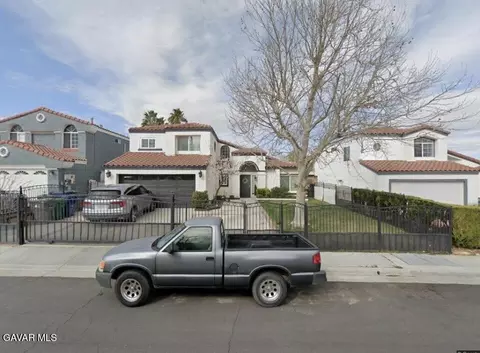 37649 Citrus Dr, Palmdale, CA 93550