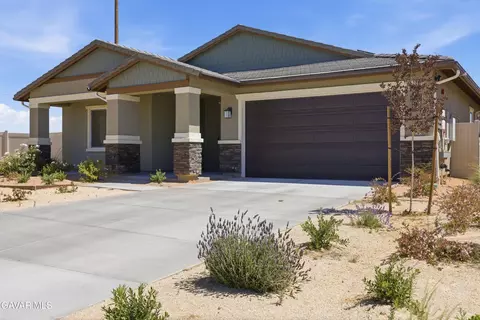 3347 Emerald Ln, Lancaster, CA 93535