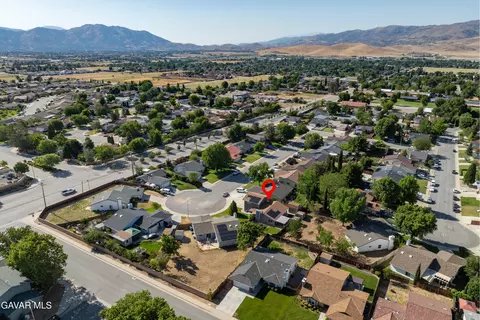 View/Area - 1370 Tanglewood Dr, Tehachapi, CA 93561 photo 3 of 6