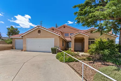 6118 Quail Way, Lancaster, CA 93536