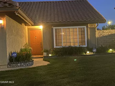 3152 Fern Ave, Palmdale, CA 93550