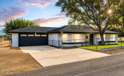 16416 Rawhide, Lake Los Angeles, CA 93591