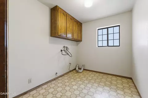 Other - 47038 W 4th St, Lancaster, CA 93534 photo 3 of 12