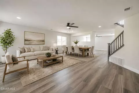 Living - 45123 Palm Ln, Lancaster, CA 93535 photo 1 of 7