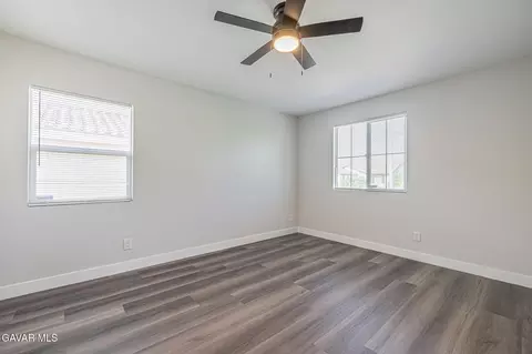 Bedroom - 45123 Palm Ln, Lancaster, CA 93535 photo 2 of 12