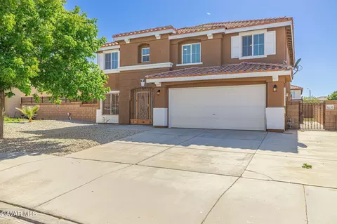 Exterior - 45123 Palm Ln, Lancaster, CA 93535 photo 2 of 12