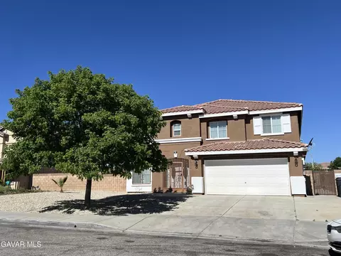 45123 Palm Ln, Lancaster, CA 93535