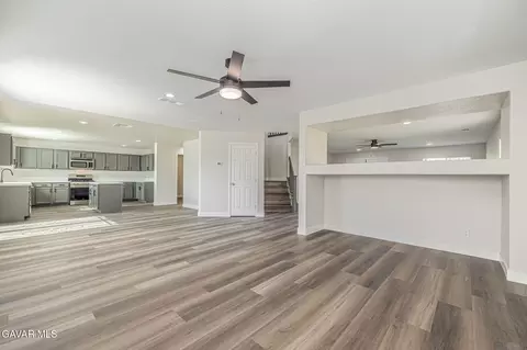 Living - 45123 Palm Ln, Lancaster, CA 93535 photo 5 of 7