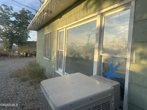 41120 W 15th St, Palmdale, CA 93551