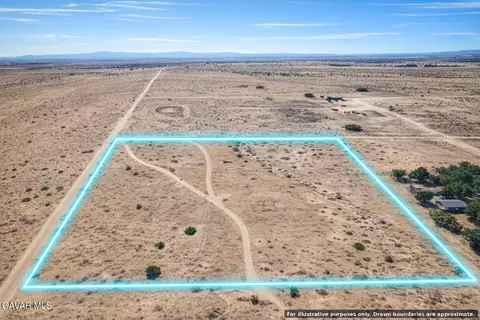 E Vic Avenue W8 128 Ste, Pearblossom, CA 93553