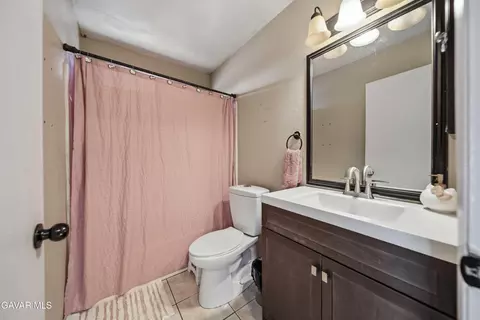Bath - 40554 E 152nd St, Lancaster, CA 93535 photo 1 of 2