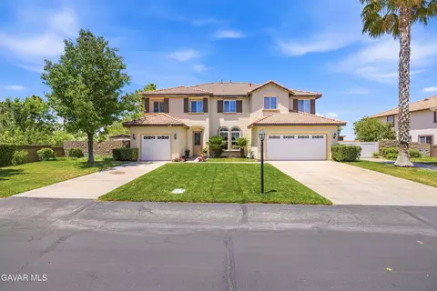 5163 Vista Dr, Palmdale, CA 93551