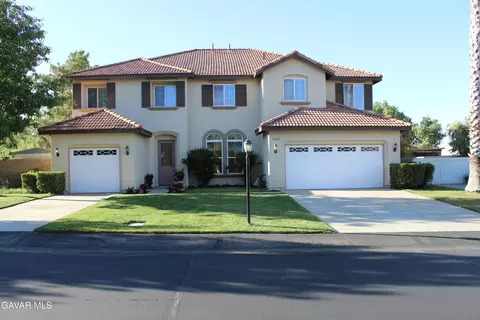 5163 Vista Dr, Palmdale, CA 93551