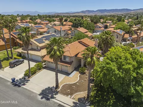 3214 Lennox Ct, Palmdale, CA 93551