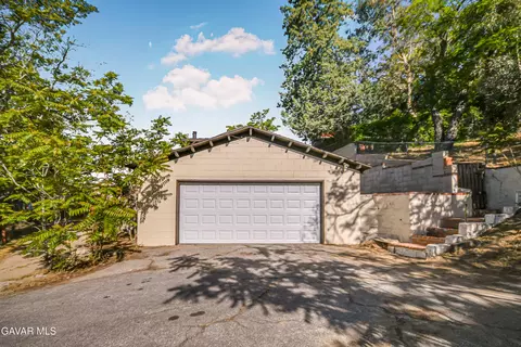 43714 Log Cabin, Lake Hughes, CA 93532