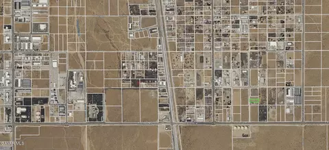 42120 6th St, Lancaster, CA 93535