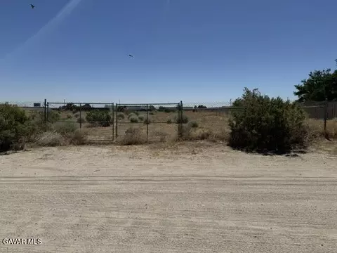 42120 6th St, Lancaster, CA 93535