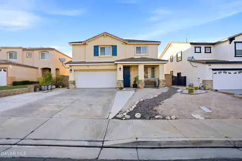 37633 Persimmon Ln, Palmdale, CA 93551