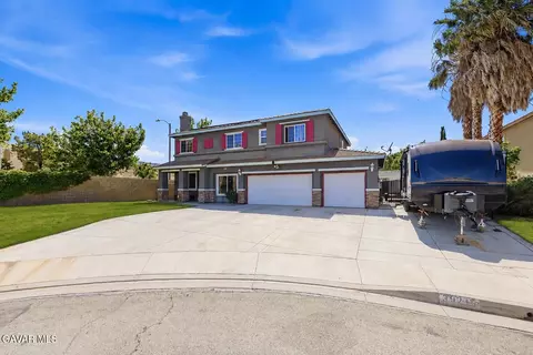 39215 Chantilly Ln, Palmdale, CA 93551