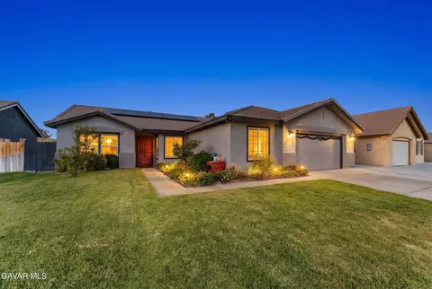 37642 Simi St, Palmdale, CA 93552