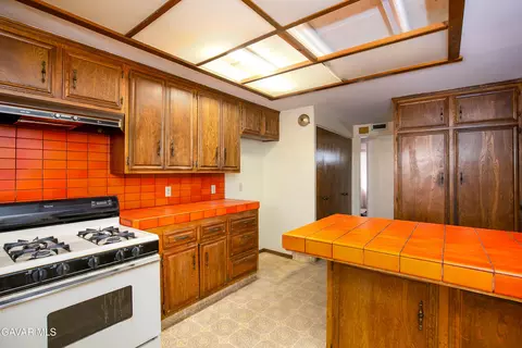 Kitchen - 43835 2nd St E, Lancaster, CA 93535 photo 2 of 2