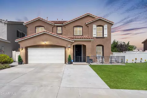 1453 Ponderosa Dr, Tehachapi, CA 93561
