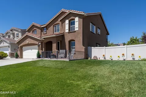 Exterior - 1453 Ponderosa Dr, Tehachapi, CA 93561 photo 2 of 6