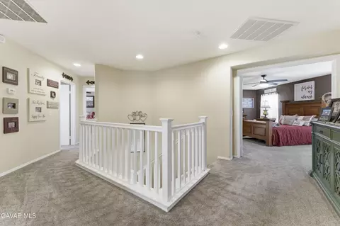 Entry Way - 1453 Ponderosa Dr, Tehachapi, CA 93561 photo 3 of 3