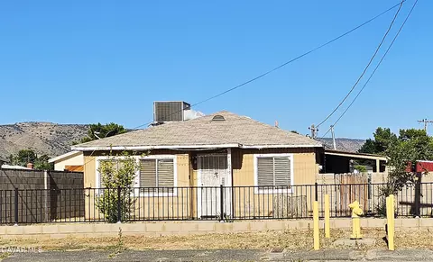 41659 W 45th St, Lancaster, CA 93536
