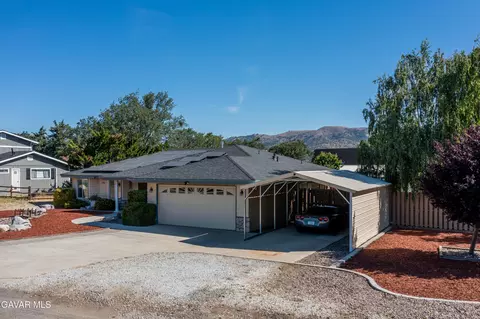 22700 Fran Dr, Tehachapi, CA 93561