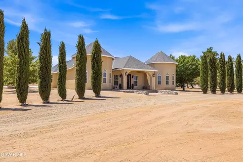 10534 Joshua Blvd, California City, CA 93505