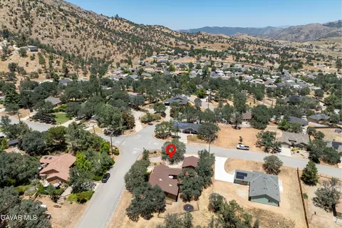 View/Area - 21404 Quail Springs Rd, Tehachapi, CA 93561 photo 5 of 9