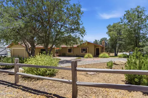 Exterior - 21404 Quail Springs Rd, Tehachapi, CA 93561 photo 1 of 8