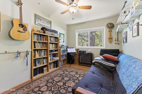 Bedroom - 21404 Quail Springs Rd, Tehachapi, CA 93561 photo 1 of 4