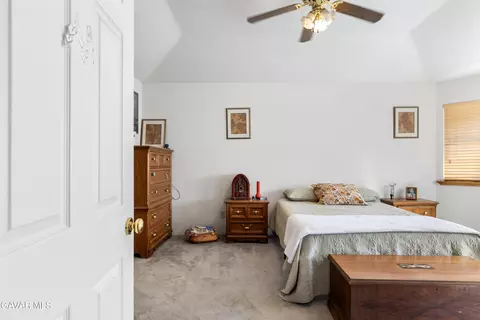 Bedroom - 18888 Pellisier Rd, Tehachapi, CA 93561 photo 1 of 6