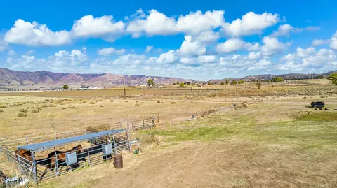 Other - 18888 Pellisier Rd, Tehachapi, CA 93561 photo 15 of 18