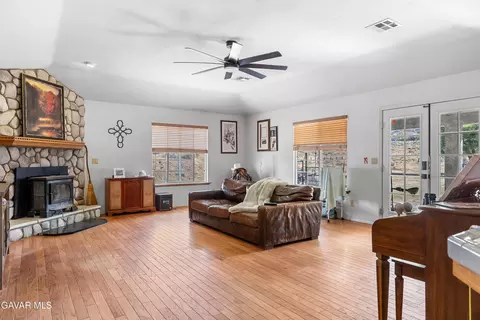Other - 18888 Pellisier Rd, Tehachapi, CA 93561 photo 3 of 18
