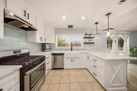 Kitchen - 1011 Lightcap St, Lancaster, CA 93535 photo 2 of 2
