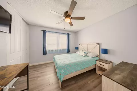 Bedroom - 1011 Lightcap St, Lancaster, CA 93535 photo 1 of 2