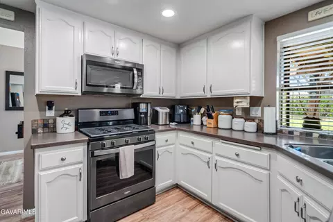 44136 Shad St, Lancaster, CA 93536 photo 10