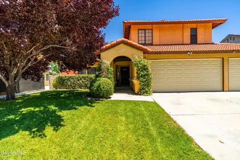 44136 Shad St, Lancaster, CA 93536 photo 3