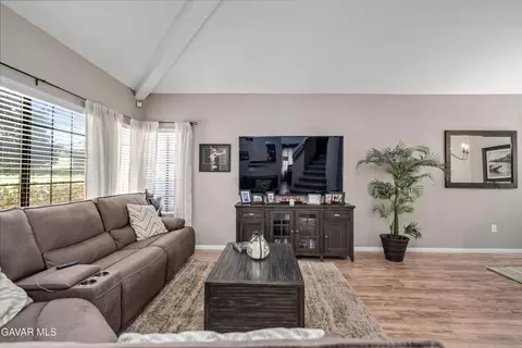 44136 Shad St, Lancaster, CA 93536 photo 5